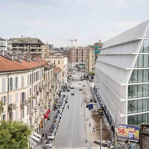 Lovely In The Heart Of Apartment Milan