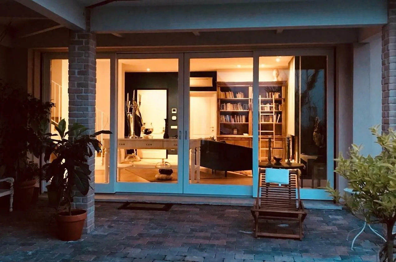 Abitare Al 42 Apartment Ravenna Italy